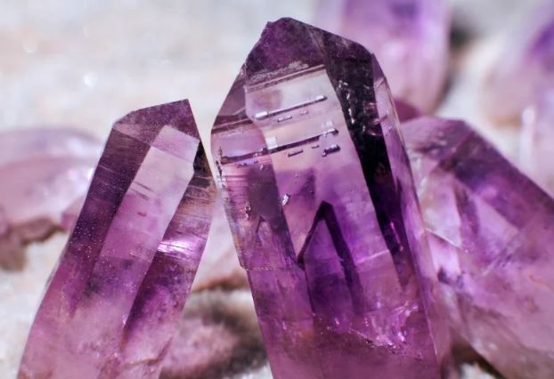 Purple’S Energy and Healing Properties
